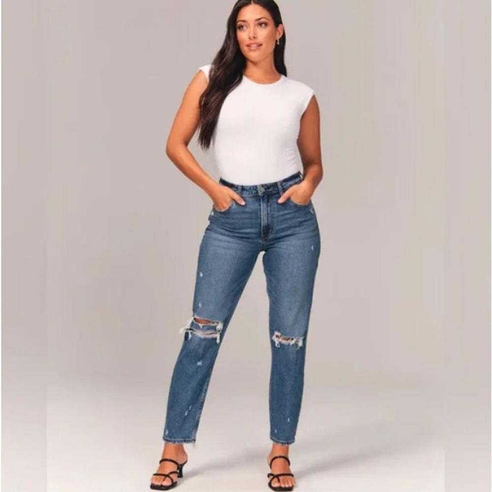 Abercrombie - Jean Mom Curve Love